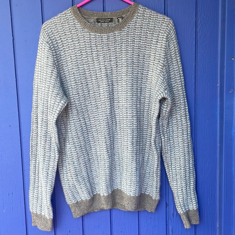Cashmere sweater